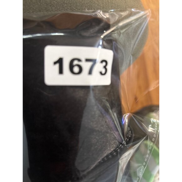 Weatherproof Black Full-Zip Jacket With Zipper Pockets & High Collarxl - Picture 13 of 13